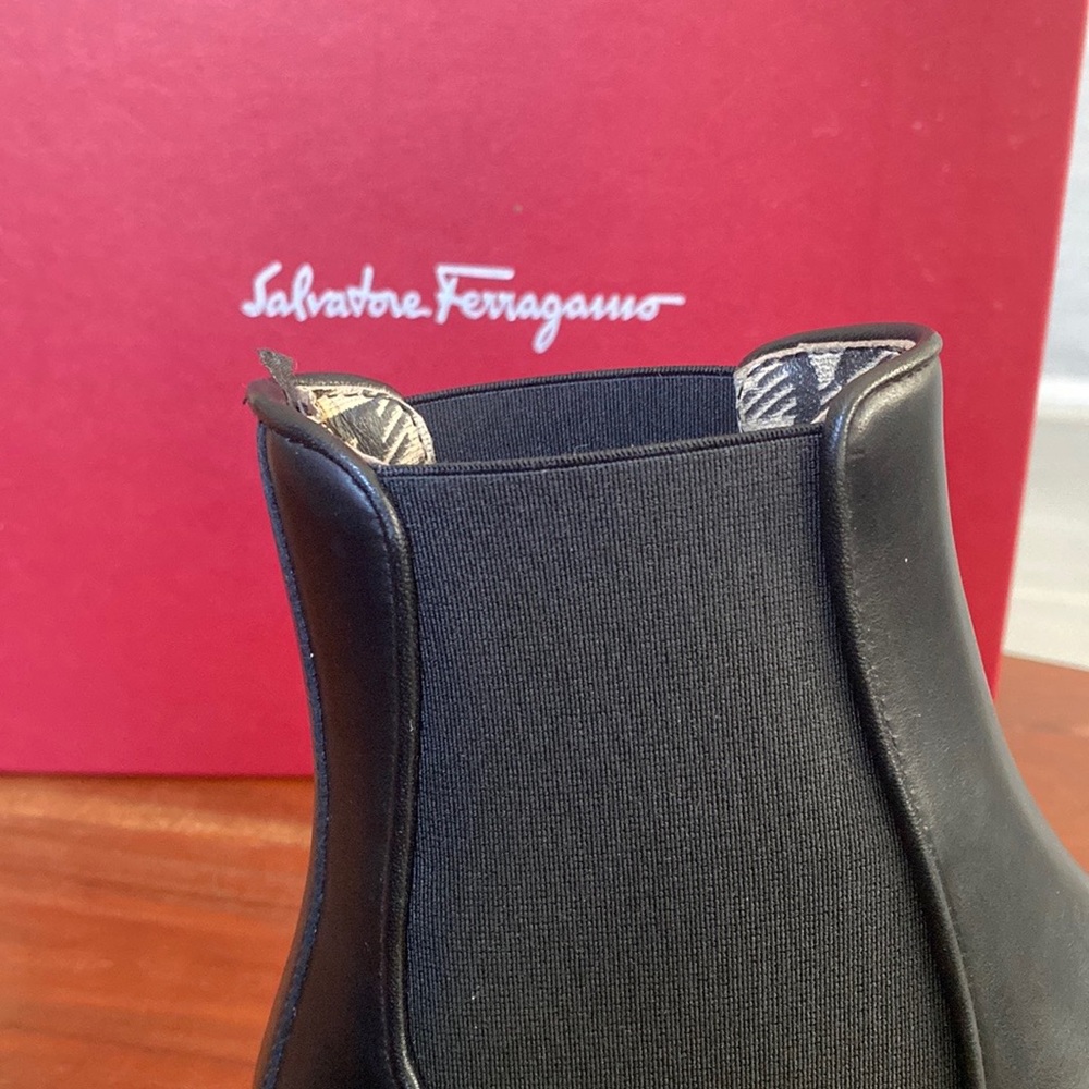Salvatore Ferragamo - Picture 9 of 10
